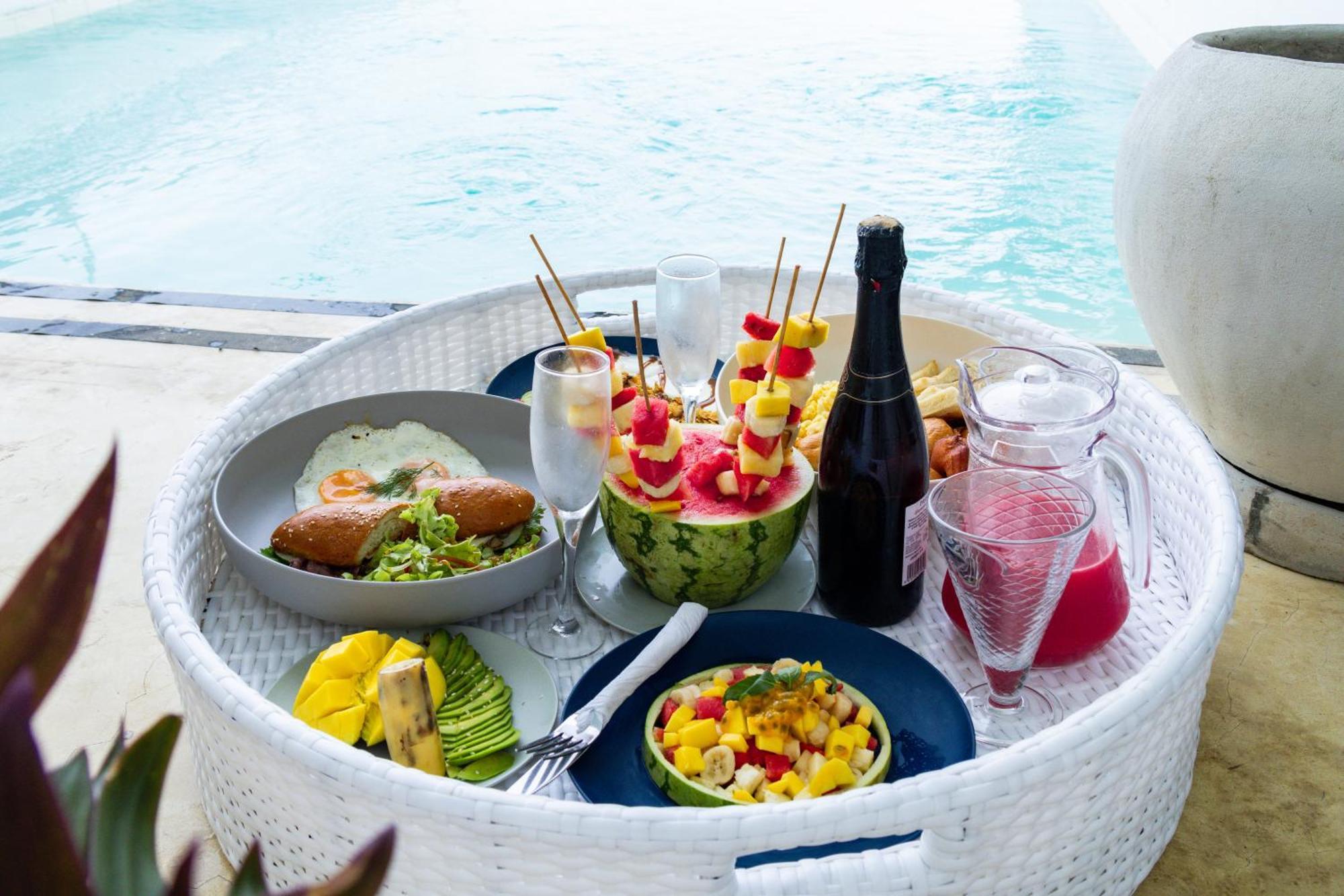 Pili Pili Sunrise Beach Hotel Jambiani  Bagian luar foto