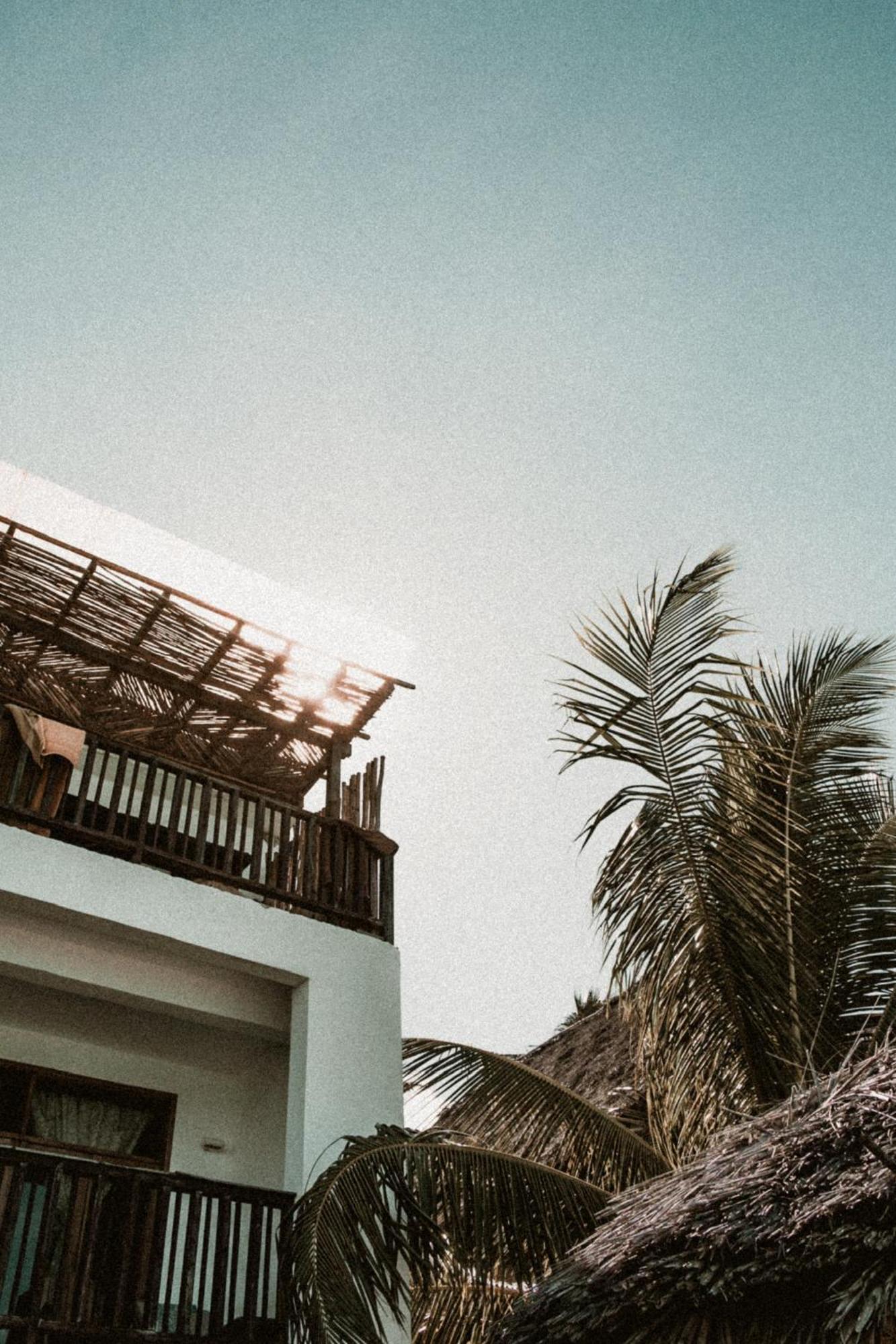 Pili Pili Sunrise Beach Hotel Jambiani  Bagian luar foto
