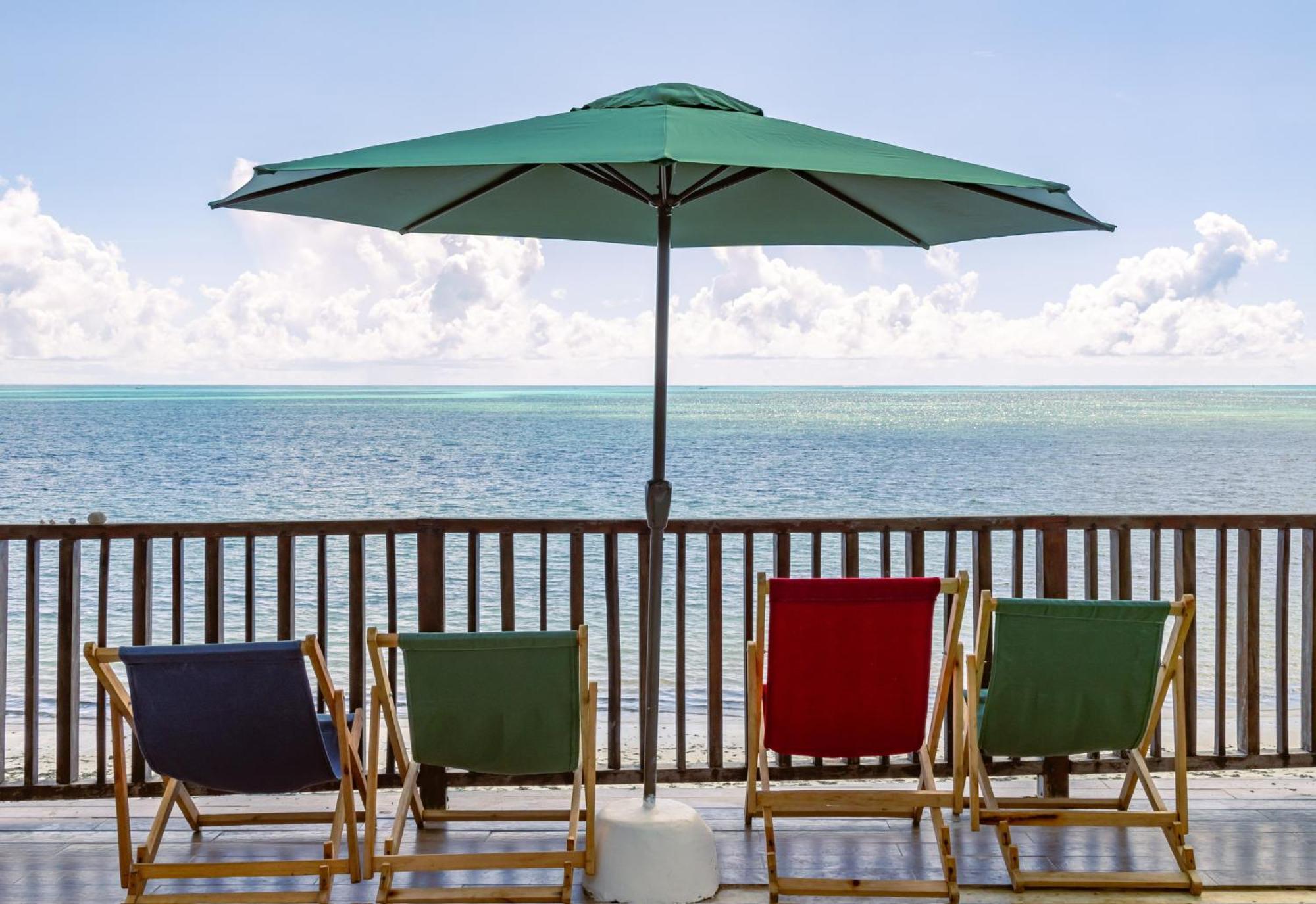 Pili Pili Sunrise Beach Hotel Jambiani  Bagian luar foto