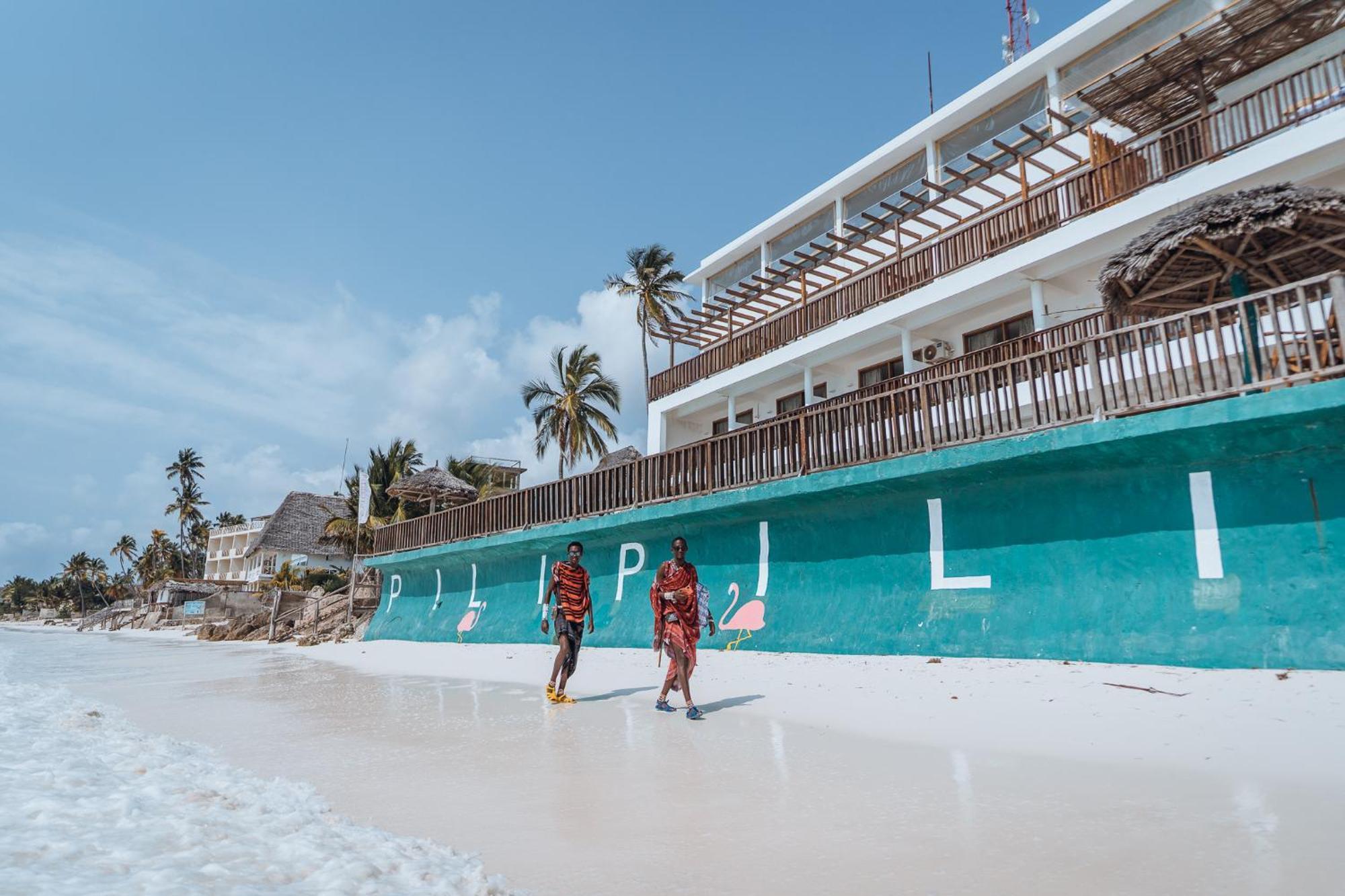 Pili Pili Sunrise Beach Hotel Jambiani  Bagian luar foto